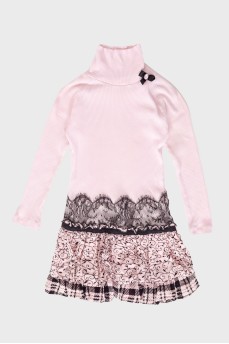 Children's dress with a pattern