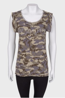 T-shirt in camouflage color