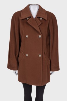 Wool coat in brown