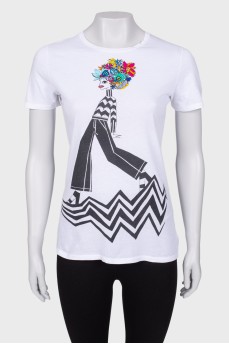 White t-shirts with print