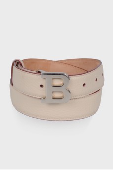 Beige textured leather belt