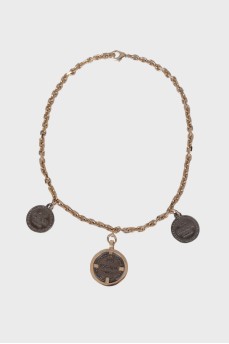 Necklace with medallions