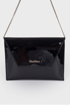 Clutch bag with thin chain