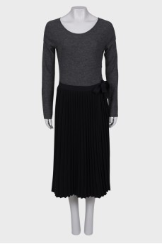 Dress with split pleated skirt