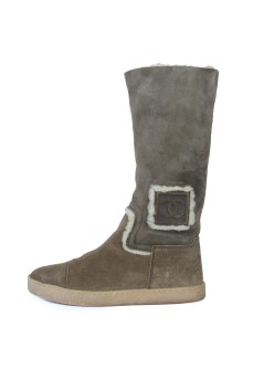 Soft suede boots
