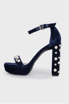 Textile blue sandals with pearls