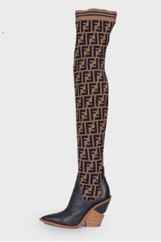 Textile over the knee boots in print