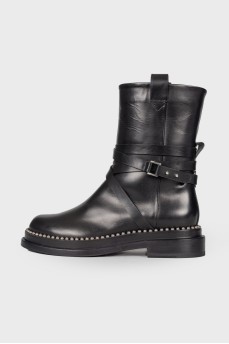 Leather boots with metallic rhinestones