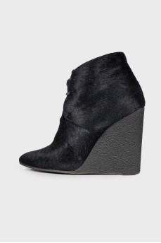 Ankle boots with pony skin wedges