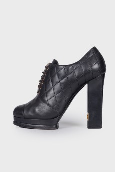 Quilted leather ankle boots