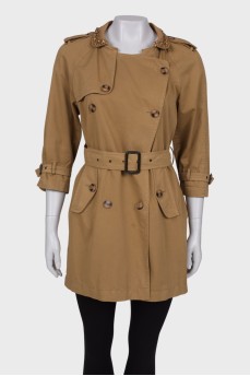Brown coat with rhinestones at the collar