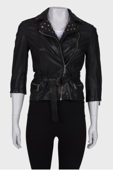 Leather jacket with stds om the collar 