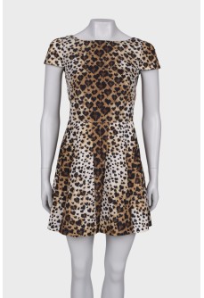 Dress in leopard print