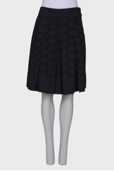 Black skirt with lace