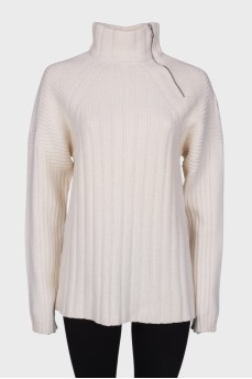 Wool sweater with zip