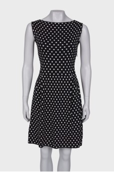 Dress in black and white print