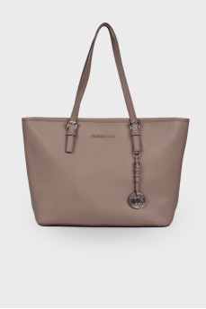 Leather bag with branded keyring