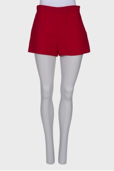 Red wool and silk shorts