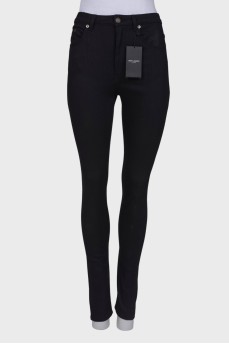 Black skinny jeans with tag