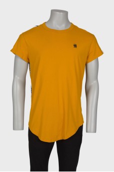 Men's yellow T-shirt
