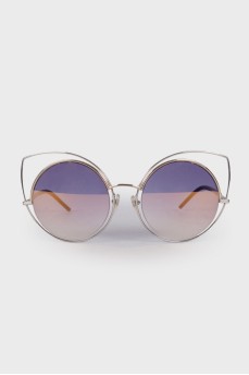Silver frame sunglasses