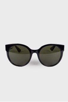 Dark green sunglasses 