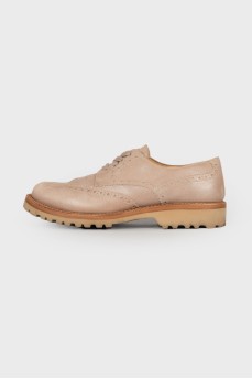 Beige leather brogues