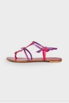 Raspberry flat sandals