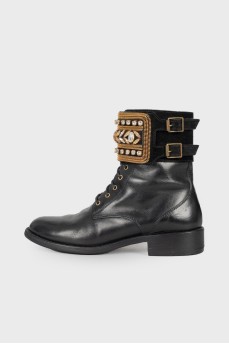 Black boots with rhinestones