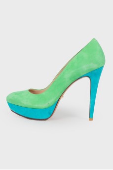 Suede green and blue pumps