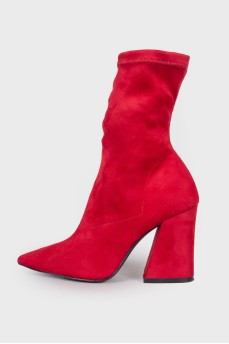 Red pointed toe boots