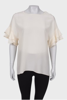 Milk blouse with ruffles