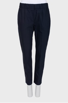 Navy blue trousers with pockets