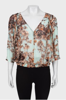 Silk blouse in abstract print