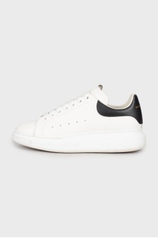 Men's black and white leather sneakers