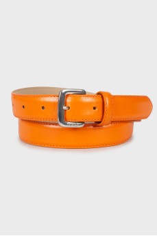 Orange belt with silver buckle