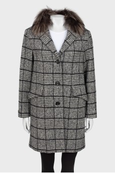 Checked wool coat with fur