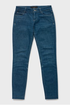 Low rise blue jeans