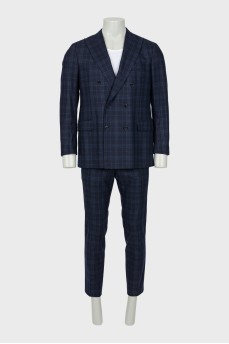 Men's checkered suit
