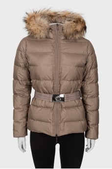 Quilted down jacket with belt