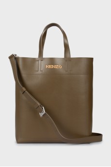 Leather shopping bag with tag