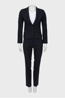 Dark blue classic suit 