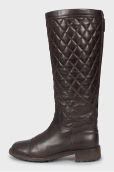 Brown quilted boots