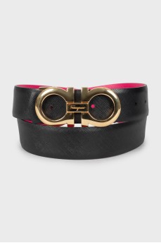 Reversible belt with gold buckle