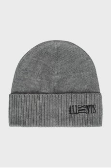 Men's knitted hat with logo