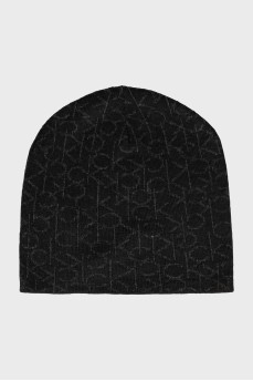 Men's hat with signature print