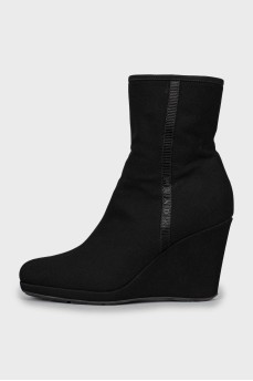 Textile wedge ankle boots
