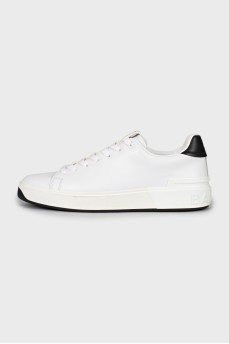 Men's leather sneakers with brand logo