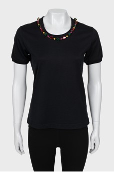 Black T-shirt decorated with stones