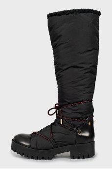 Insulated boots made of textile and leather